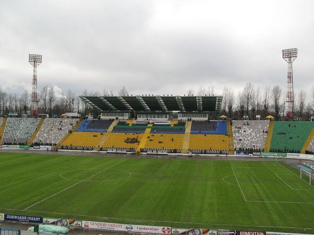 Довідник - 1 - Стадіон Україна