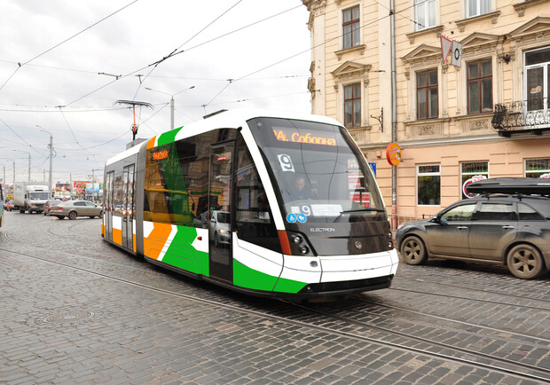 Новина - Транспорт та інфраструктура - У Львові визначились, як розфарбують громадський транспорт