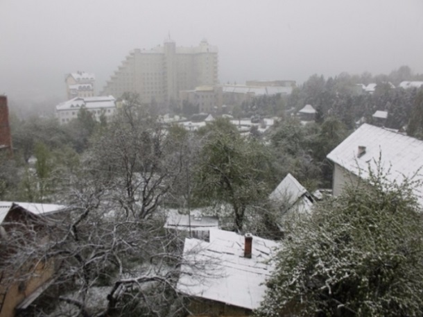 Новина - Події - Сніг та холод: у Львові оголошене штормове попередження
