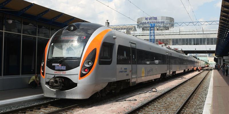 Новина - Події - Поїхали: Західну та Східну Україну з`єднають нові потяги
