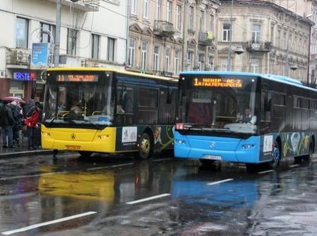 Новина - Події - Не так швидко: ЛМР скасувала рішення про зміну восьми автобусних маршрутів