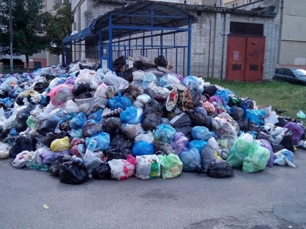 Новина - Події - Задній хід: Золочів відмовився приймати львівське сміття