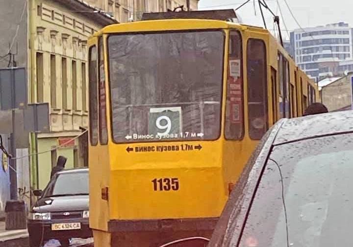 У Львові на вулиці Замарстинівській трамваї заблокували рух