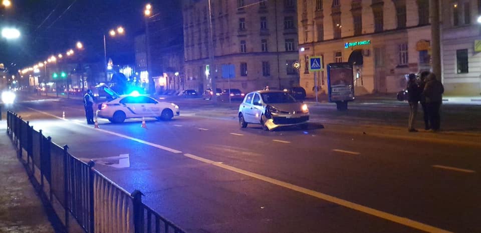 Вночі на Городоцькій у Львові водій таксі збив пішохода