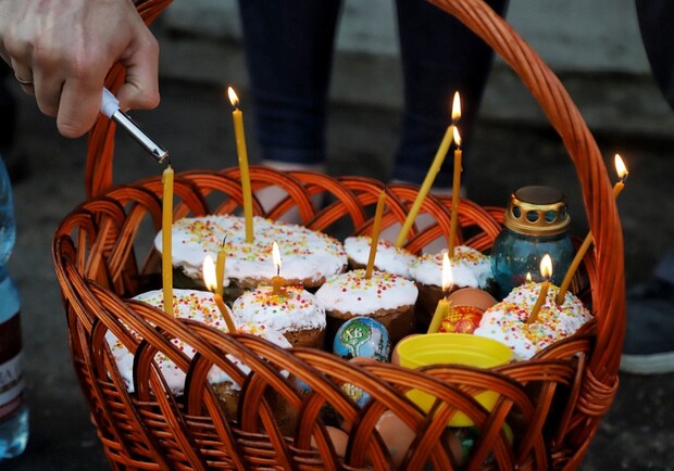 Онлайн-трансляції та освячена пасха в магазині: як святкуватимуть Великдень під час карантину фото
