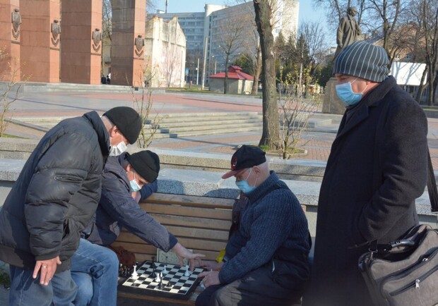 За добу: у Львові зафіксували 31 нового хворого на COVID-19 фото
