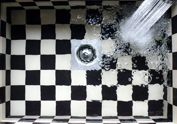 Стало зручніше: львів'яни можуть подати показники за воду у Viber та Telegram. Фото: pexels.com