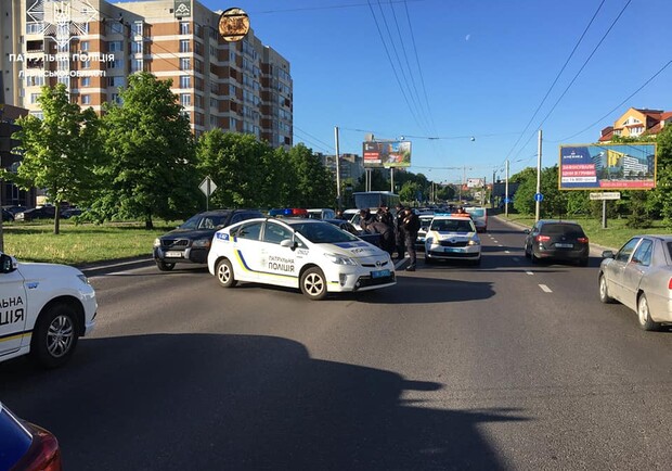 Не втечеш: у Львові затримали викрадача авто фото