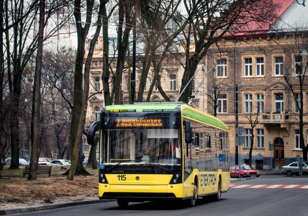 Один з львівських тролейбусів тимчасово змінив маршрут. Фото: Львів - місто натхнення (умовне)