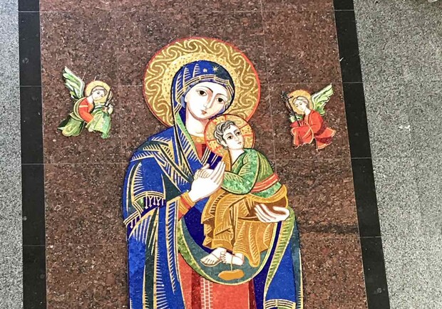 У Соборі святого Юра молитимуться перед унікальною іконою. Фото: Цинічний Львів.