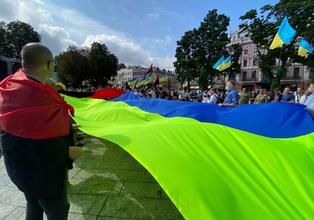 У День Незалежності України у Львові відбувся Марш Нескорених. Фото міськради