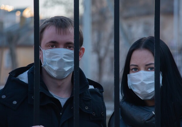 В Україні продовжили карантин ще на два місяці. Фото: blog.lamium.io