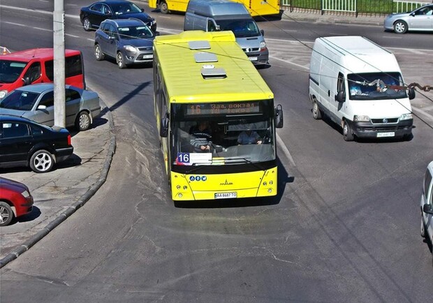 У Рудно перепланують кількість автобусів на маршрутах № 52 і № 28. Фото (умовне): АТП1