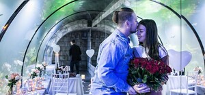 Саксофон, пелюстки та акули: львів'янин оригінально освідчився коханій в океанаріумі