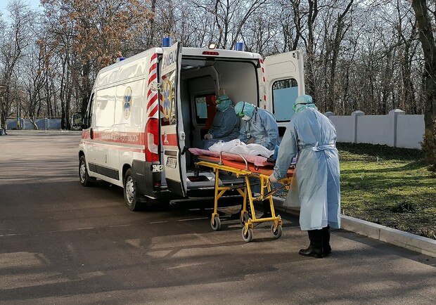 В Україні зафіксовано новий рекорд по інфікуванню коронавірусом. Фото: news.24tv.ua