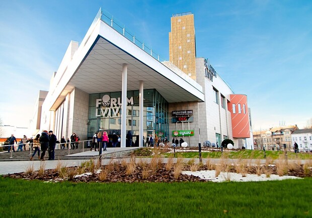 В торговому центрі Forum Lviv добудують нове приміщення. Фото: Forum Lviv