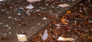 Грошовий дощ: у селі біля Львова підірвали банкомат