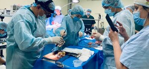 Продовжує битися: вагітна дружина пацієнта львівської лікарні подарувала його серце іншому чоловікові