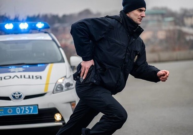 В центрі Львова затримали небезпечного грабіжника. Фото поліції (умовне)