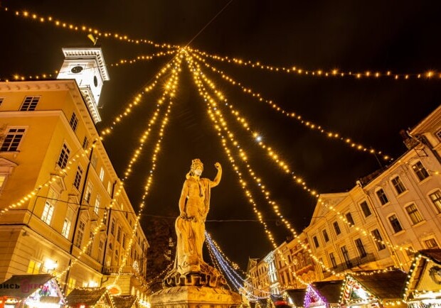 Атмосферні фото Львова в очікуванні Різдва. Фото: dyvys.info