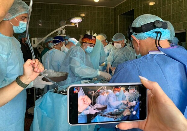 Лікарі від Бога: 7 унікальних операцій, проведених львівськими хірургами у 2020 році.