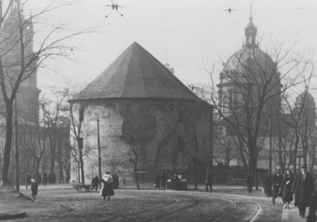 Зазирни у минуле: опубліковано фото Львова 1920-30 років. Фото: Фотографії старого Львова