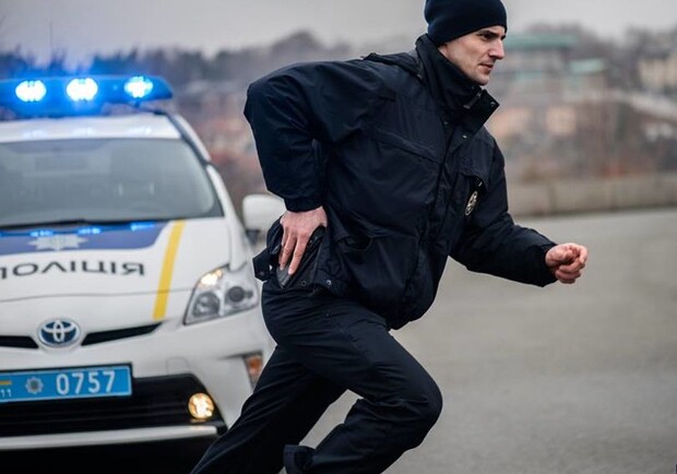 У Львові 38-річний чоловік побив поліцейського. Фото умовне: поліції