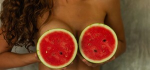 По-дорослому: українські колектори створювали порноконтент із зображенням боржників 