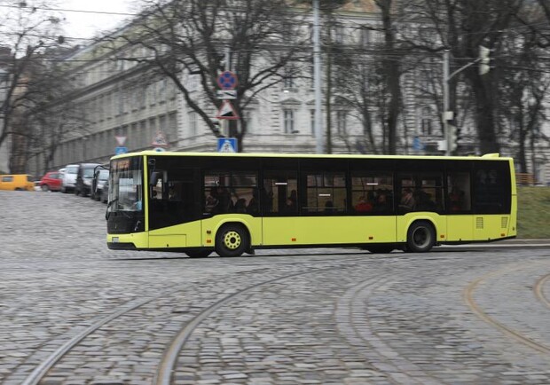 Двом львівським автобусам змінили маршрути. Фото: Львівська міська рада (умовне)