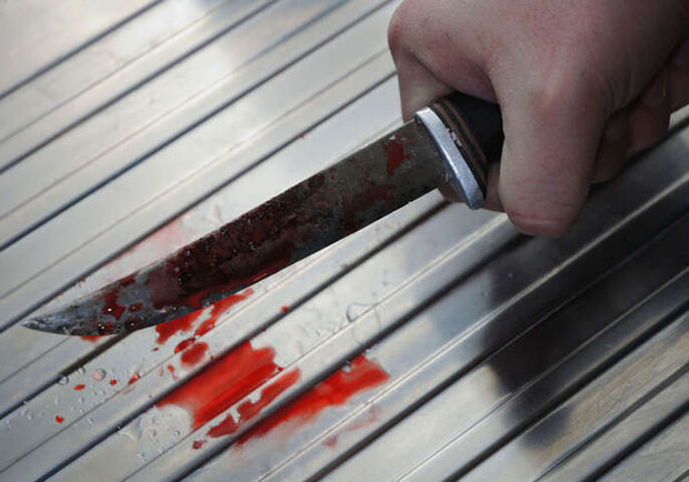 Ножем у живіт: у центрі Львова поранили чоловіка. Фото: glavcom.ua.