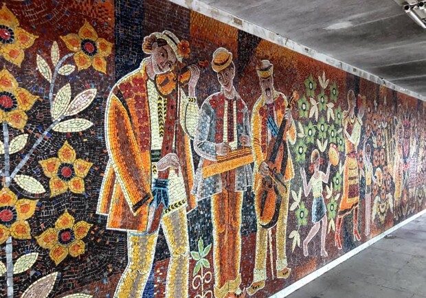 У Львові відкриють ще одну унікальну мозаїку, яку "ховали" багато років. Фото: Андрій Москаленко/Фейсбук
