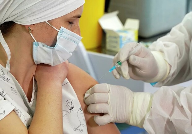 У Львові запрацюють ще два центри вакцинації. Фото: crh.org.ua