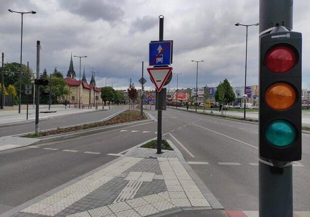 У Львові встановлюють розумні світлофори. Фото: Зручне місто