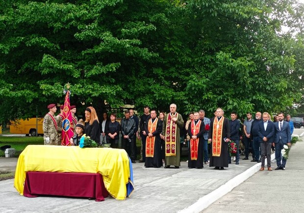 Львів попрощався із захисником донецького аеропорту Дмитром Гудзиком. Фото: Львівська міська рада