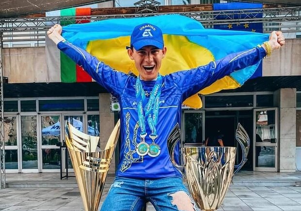 Знай наших: 22-річний львів’янин Назар Боженко став чемпіоном світу з риболовлі. Фото: Львівська ОДА.