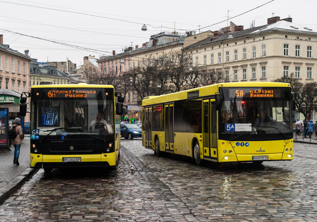 26 вересня майже тридцять львівських автобусів змінять маршрути. Фото: Твоє місто (умовне)