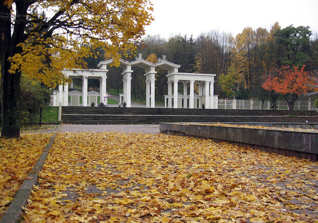 Львів’ян просять утриматись від прогулянок Парком культури. Фото: Вікіпедія