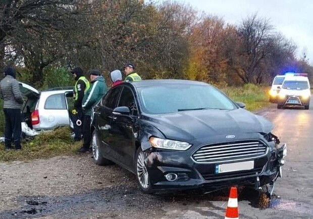 У ДТП на Львівщині спостраждали двоє людей. Фото: поліція 