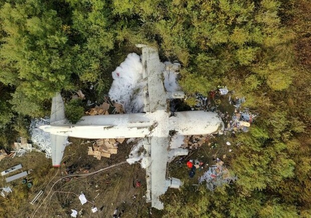 Загинули п'ятеро людей: експерти назвали причини авіакатастрофи біля Львова. Фото: facebook.com/Панорами з неба