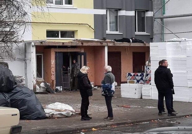 Загадкова смерть: з вікна багатоповерхівки на Сихові випав чоловік. Фото: varta1.com.ua.