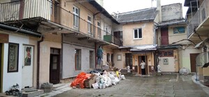 Кінець легенди: у Львові «декомунізували» популярний серед туристів радянський дворик