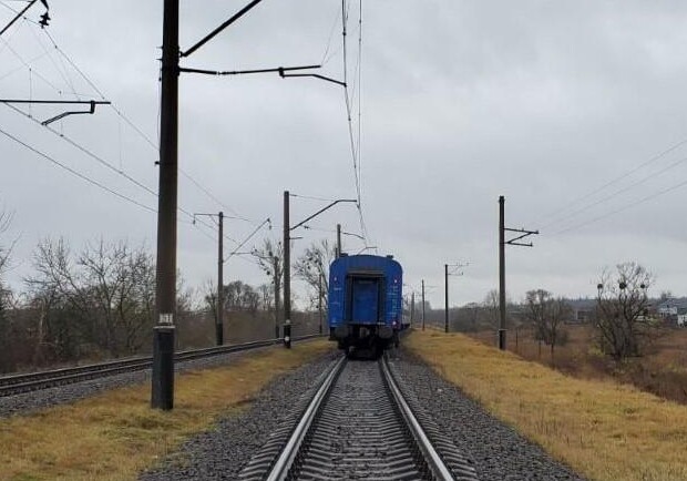 У Пустомитах швидкісний потяг на смерть збив чоловіка 