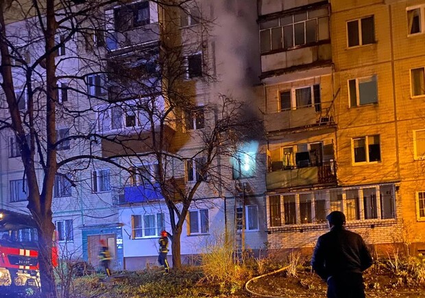 Через пожежу з будинку на Любінській у Львові евакуювали п’ятнадцятьох людей 