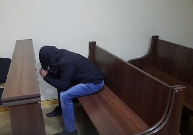 Киянин, підозрюваний у розбещенні другокласниці зі Львова, подав клопотання про відвід судді 
