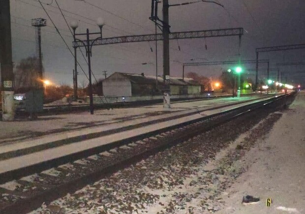 17-річний хлопець кинувся під потяг Львів-Київ 