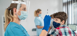 З 7 лютого підлітки можуть отримати 