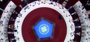 Приїхали мери та президент: у Харкові відбувається засідання Конгресу місцевої та регіональної влади (трансляція)