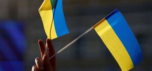У Дніпрі за один день розкупили всі державні прапори