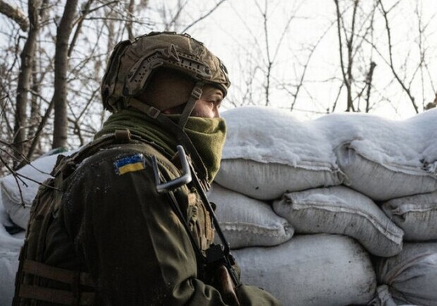 Більше трьох тисяч львів'ян-добровольців цілодобово патрулюють місто. 