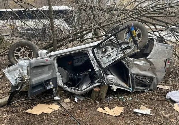 Не впорався з керуванням: у Заліссі перекинувся автомобіль. 
